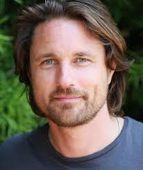 Martin Henderson's real life romance