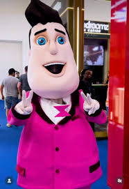 Actors needed for ice skating roles downtown