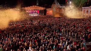 Fan Comment: “ The Music itself, the atmosphere, the people dancing, the  musicians smiling .... just ....WOW", ✉️ Subscribe to Andre's newsletter:  http://smarturl.it/rieu-subscribe | André Rieu | ...