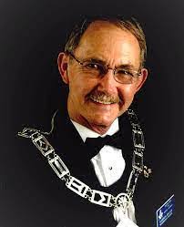 Gordon Baugh's Instagram, Twitter & Facebook