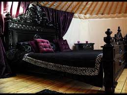 13 Mysterious Gothic Bedroom Interior Design Ideas Gothic Bedroom Gothic Bedroom Furniture Bedroom Design