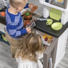 step2 plastic pretend play modern metro