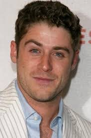 Derek Sipple's Instagram, Twitter & Facebook