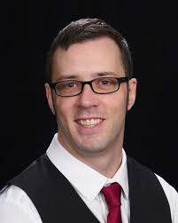 Ryan Vigue's Instagram, Twitter & Facebook