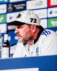 Steven Grosse's Instagram, Twitter & Facebook