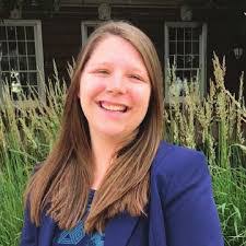 Holly Stoner's Instagram, Twitter & Facebook