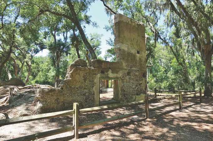 20 local iconic landmarks | LOCAL Life SC | Hilton Head Island & Bluffton