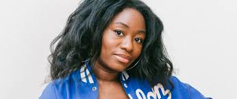 Danielle Middleton's Instagram, Twitter & Facebook