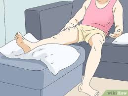 Someone who's older with thinner muscles could strain rib muscles a lot easier than someone who works out and has built up their muscles. 3 Ways To Heal A Muscle Strain Wikihow