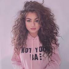 Pin By Dytto On Iam Dytto Medium Curly Hair Styles Curly Hair Styles Curly Hair Styles Naturally