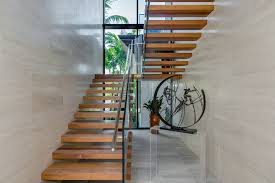 I love stairs is a simple but addictive that you will keep coming back as it will super challenging. 17 Fabulous Tropical Staircase Designs You Ll Fall In Love With