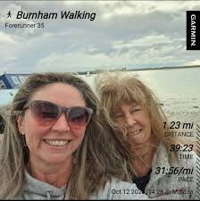 Day 1️⃣3️⃣6️⃣8️⃣ running streak and Park Run number 1️⃣0️⃣9️⃣. So pleased  my Sister joined us to support and the super usual suspects helped me mark  my last Chelmsford Park Run. An emotional