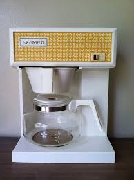 Vintage Mr Coffee Ii Coffeemaker Maker Yellow And White Flower Print Vintage Coffee Pyrex Vintage Coffee Maker