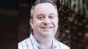 A 2001 TFA corp member, Tim Sears preparing future classroom leaders