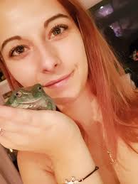 White's fairy tree frog I got last year. He is the sweetest of boys, and is  bashful (but thankful) about your unexpected visit to his mushroom home.  🍄🧚🐸✨