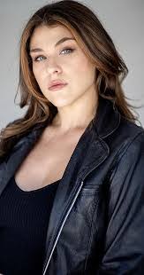 Maya Estes's Instagram, Twitter & Facebook