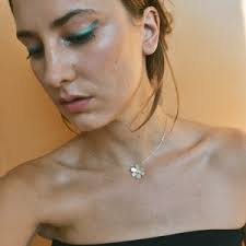 Flower Enamel Chain Bracelet, 18K Gold Coated Stainless Steel, Daisy  Rainbow Flowers, Dainty Flower Chain, Everyday Life Proof, Non Tarnish