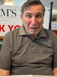 Search Robert Chandler Obituaries and Funeral Services