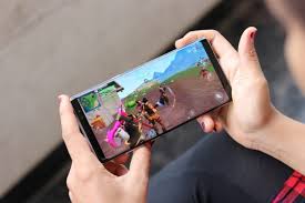 The fortnite galaxy skin is reserved for owners of the galaxy note 9 and the galaxy tab s4. Fortnite Galaxy Skin Thieves Are Irking Samsung Sammobile
