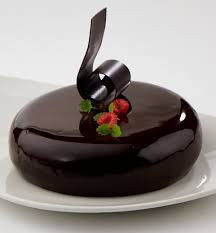 Pin By Caylin Binnekade On Cakes Fancy Desserts Glass Cakes Yummy Cakes