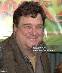 Alma Goodman's Instagram, Twitter & Facebook