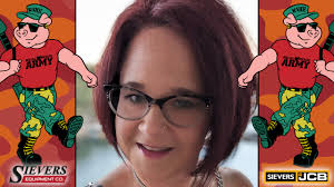 Ashley Ray of Glen Carbon, IL