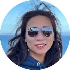 Heather Emerick's Instagram, Twitter & Facebook