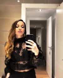 Kosovare asllani of real madrid in action during the primera iberdrola match between real betis and real madrid at estadio municipal felipe del valle on november 21, 2020 in seville, spain. 20 8 Mil Me Gusta 176 Comentarios Kosovare Asllani Asllani9 En Instagram 31 12 19 Last Training Of The Year Yesterday Which Celebs Madrid Instagram