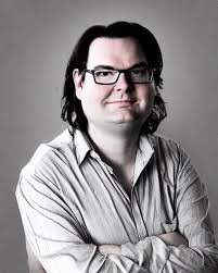 My partner thought typing 'Brandon Sanderson' into an AI generator would  make fan art. : r/cremposting