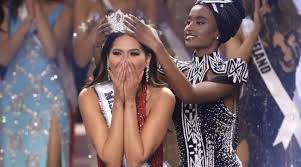 The one that miss universe 2019 zozibini tunzi from south africa passed the crown to is miss she is the third beauty queen from mexico to be crowned as miss universe and her history in beauty. Jnghznweriv4im