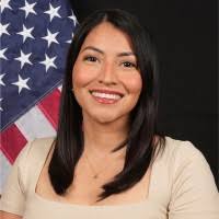 30+ "Victoria Karr" profiles