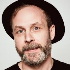 Thomas Lunde's Instagram, Twitter & Facebook