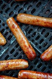 Carefully add ½ cup water to skillet. Quick Easy Air Fryer Sausage Links Airfried Com