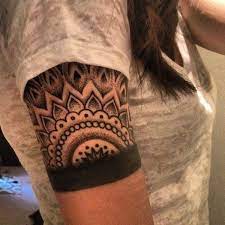 And although the main focal point of maori tattoos was generally the face, since tribal tattoos have grown in popularity, the shoulder has quickly replaced the face. More Dots Arm Band Tattoo Quarter Sleeve Tattoos Armband Tattoo Design