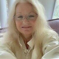 Search the Stage 32 Lounge