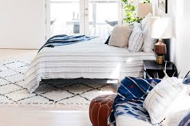 However, the terms are often used interchangeably though there is a critical difference between the two. 25 Ways To Create A Bedroom In A Studio Apartment