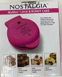 In this video, i take two mug cake / ramekin cake recipes and compare the taste and texture of cooking it in the microwave versus making it in a dash mini. Nostalgia Mymini Lava Donut Muffin And Bundt Cake Maker Ebay
