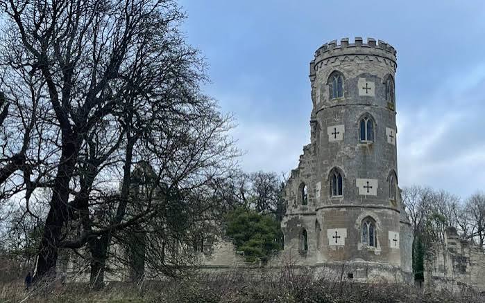 The Folly Flâneuse – Rambles to, and ramblings about, Follies and Garden and Landscape Ornament.