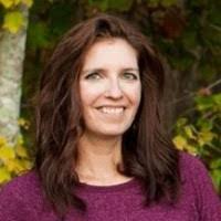 Ashley Meisner's Instagram, Twitter & Facebook