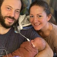 Iris Lucas's Instagram, Twitter & Facebook