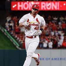 St Louis Cardinals On Instagram Paul Goldschmidt Showed Why He Received A Silver Slugger Before The Game