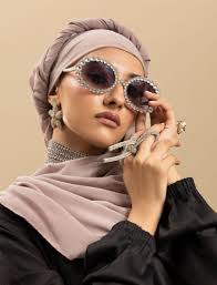 Abayas Design and Style Collection Online