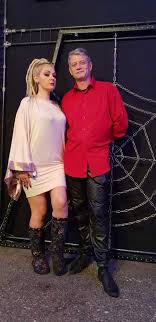 Check spelling or type a new query. Photos Exclus Du Salon De L Erotisme Metz 2018 2019 Erosexpo A Venir Nimes 20 21
