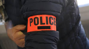 Le livreur agressé avait été pris en charge par les pompiers et a porté plainte. Faits Divers Justice Val D Oise Enquete Ouverte Apres L Agression D Un Livreur Et Des Injures Racistes Proferees La Provence