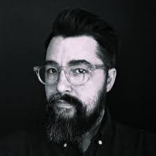 Dara Frank's Instagram, Twitter & Facebook