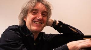 Danny Starr's Instagram, Twitter & Facebook