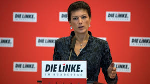 Her work deals primarily with pop culture, feminist theory. Linken Politikerin Wagenknecht Viele Probleme Haben Sich Auch Durch Die Fluchtlingskrise Verscharft Archiv