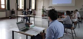 Erano pronti a tutto, tranne che a questa sorpresa da parte del miur. Esame Di Maturita Le Ipotesi Dal Maxi Orale All Eliminazione Di Una Prova Scritta La Stampa