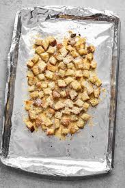 Wondering How To Make Croutons It S So Simple Use Fresh Bread Try A Baguette Sourdough Or Ciabatta An In 2020 Croutons Homemade Croutons Easy Tomato Soup Recipe