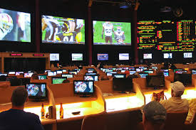 Las vegas nfl odds for every game on the schedule with the latest line moves. Nfl Betting Odds 2020 Who Is Favored To Win Next Season